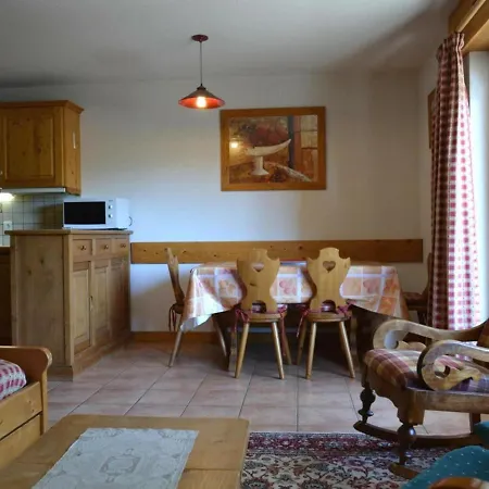 Appartement Le Grand-bornand, 3 Pièces, 6 Personnes - Fr-1-241-177